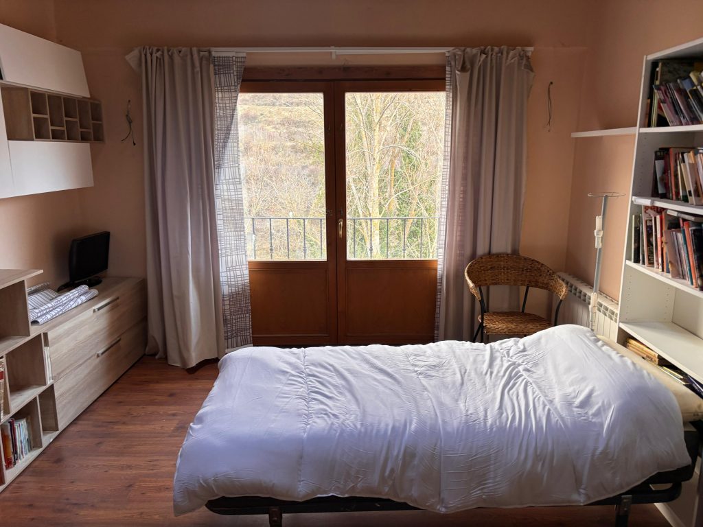 WhatsApp Image 2025-12-24 at 12.35.18 (1)